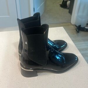 Jimmy Choo Size 8 leather booties